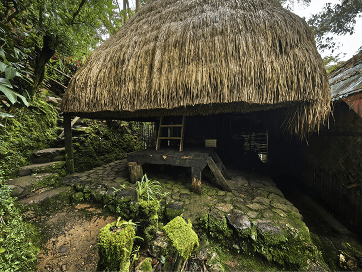 Tam-awan Village authentic tribal hut